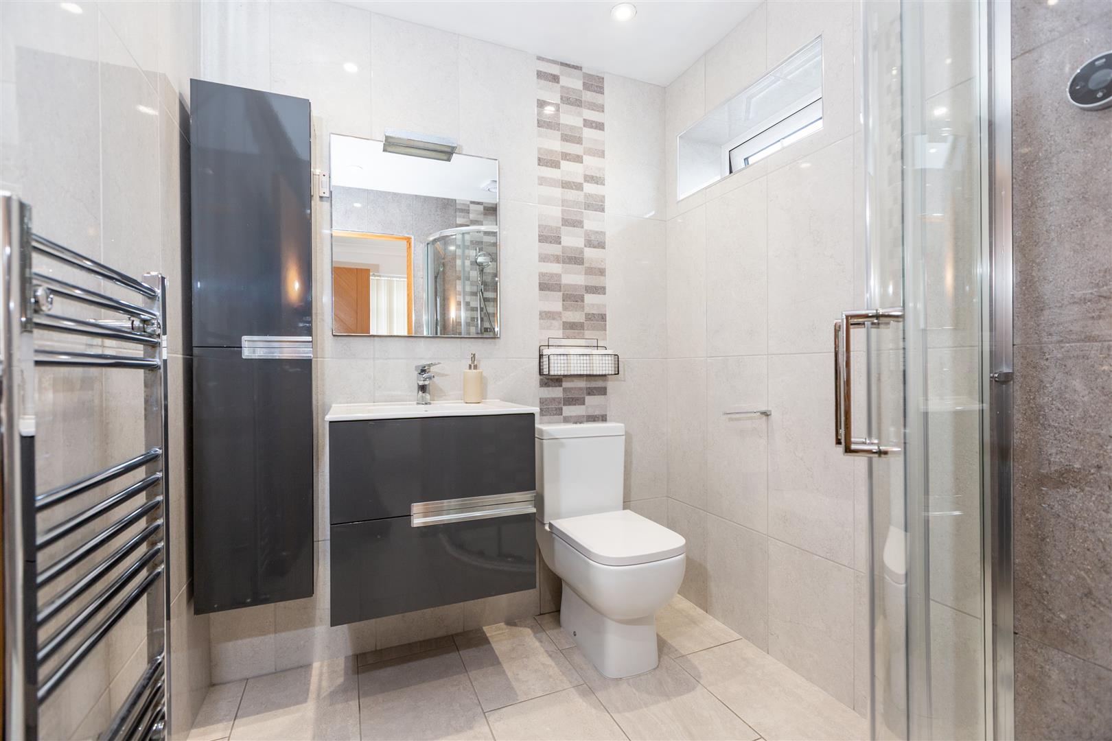 Derlwyn, Dunvant, Swansea, SA2 7PN